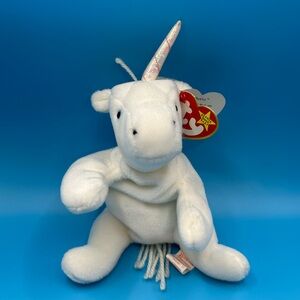 Ty Mystic Unicorn Beanie Baby with Blue Eyes and Iridescent Horn